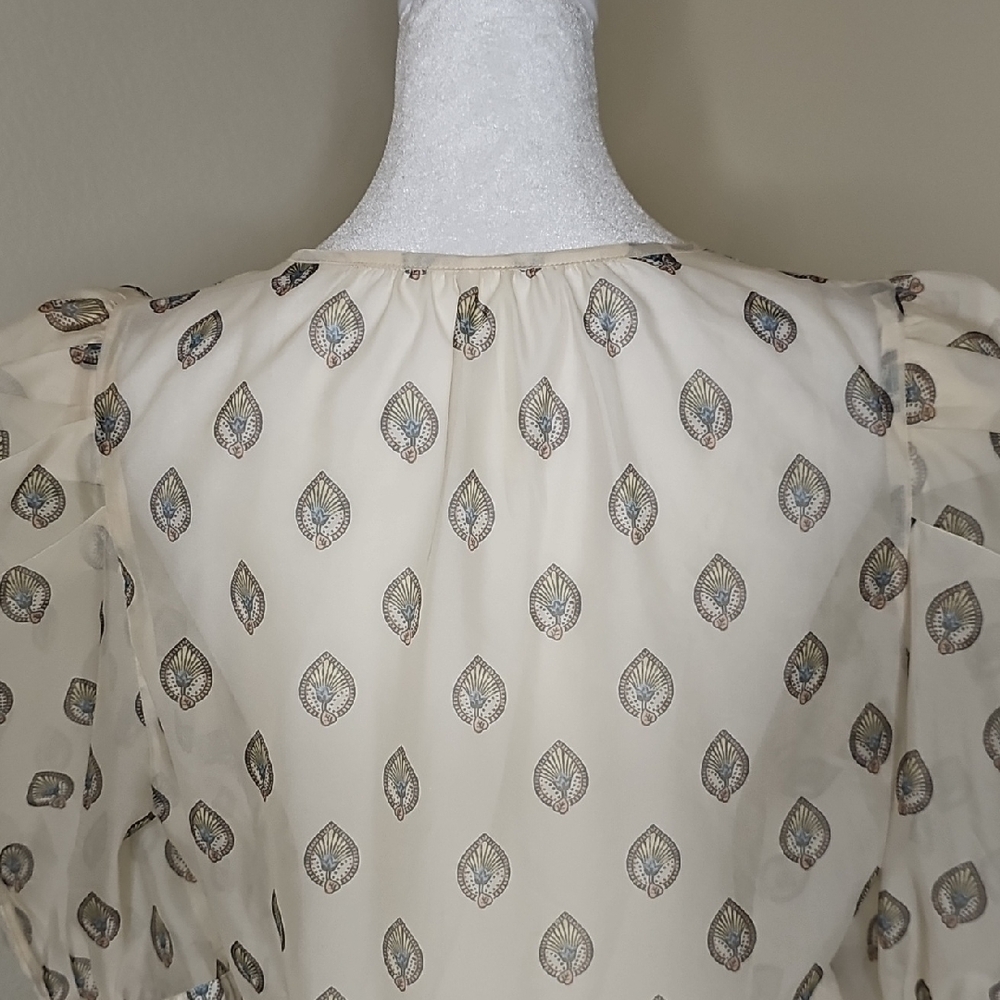 Anthropologie Sheer Puff Sleeve Leaf Print Blouse Women's Medium - Picture 6 of 11